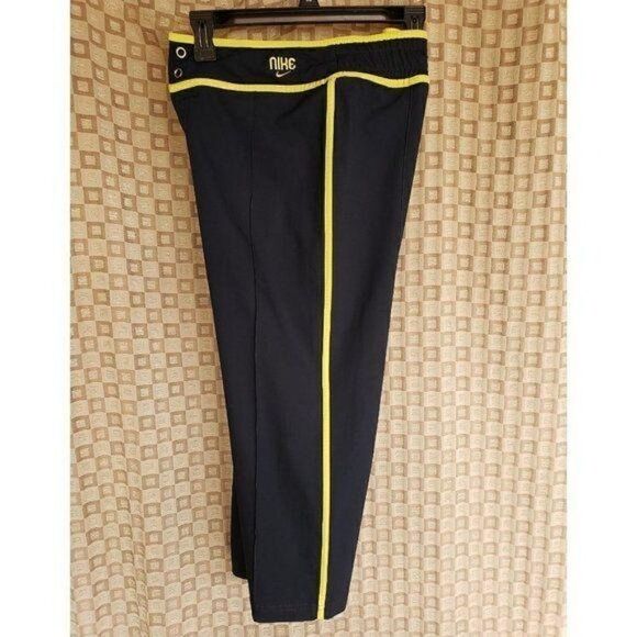 Nike Women's Golf Casual Capri Cropped Pants Navy Yellow Small NWOT - Picture 5 of 8